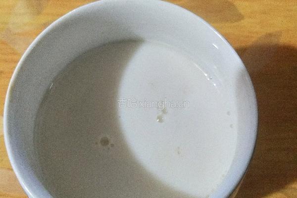 自制简单奶茶的做法图解3