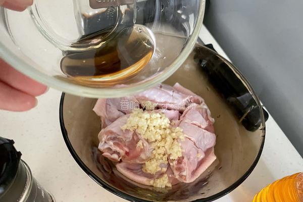 电饭煲蜜汁鸡翅的做法图解3