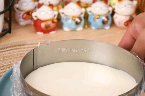 清凉解腻夏季甜品酸奶水果冻3步搞定的做法图解1