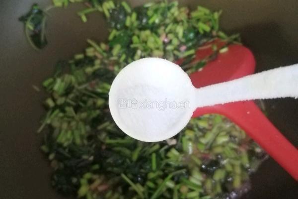 红叶菜炒鸡蛋的做法图解7