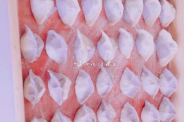 桑葚韭菜饺子的做法图解15