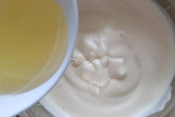 老少皆宜外皮酥脆的蜂蜜脆皮蛋糕的做法图解6