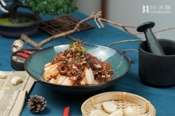 归禾小食堂|秘制蒜泥白肉,夏日份美味的做法图解11