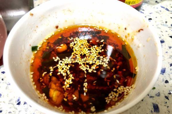 夏日凉拌青瓜-万能凉拌调料的做法图解2