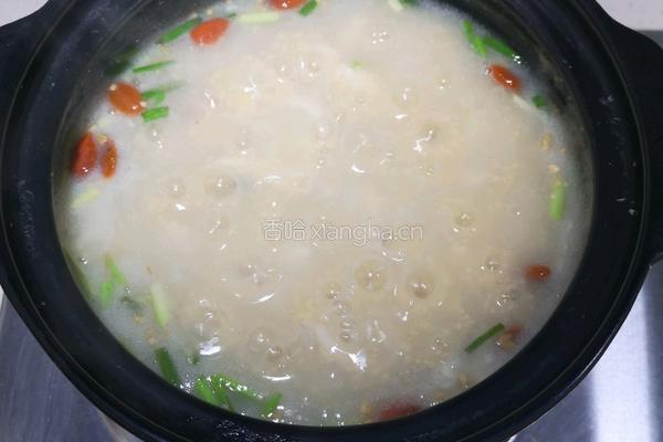 小米鸡肉粥