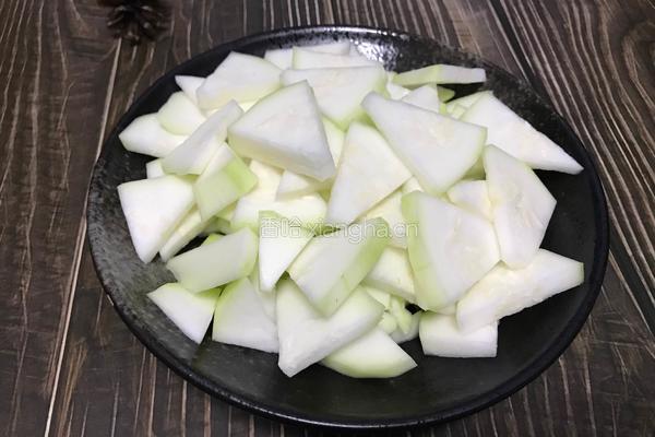 清炒蒲瓜 清热解暑的做法图解4