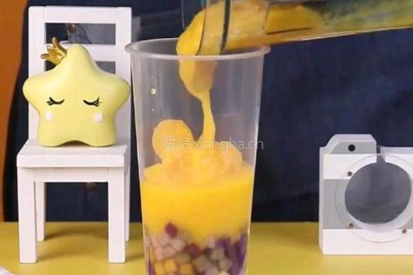 奶盖茶｜芋圆芝士芒芒的做法图解8