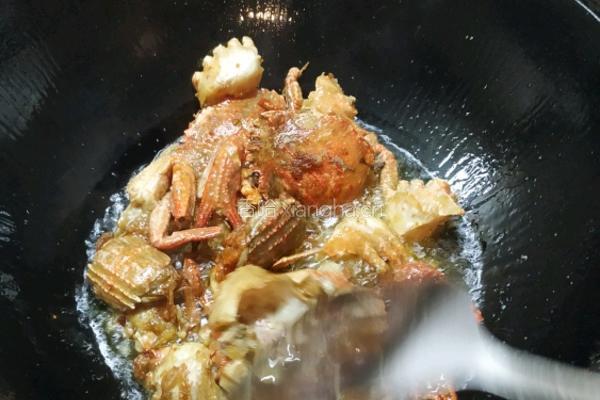 避风塘炒蟹的做法图解6