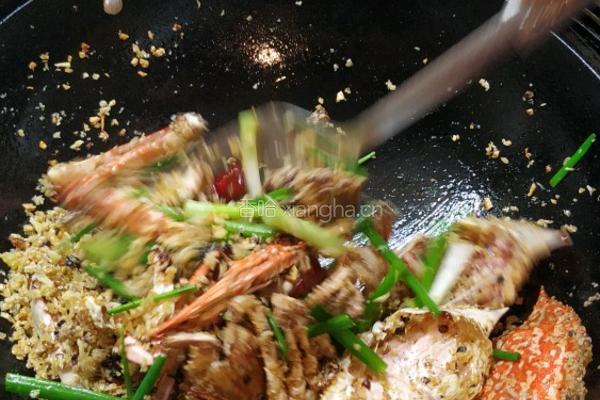 避风塘炒蟹的做法图解11