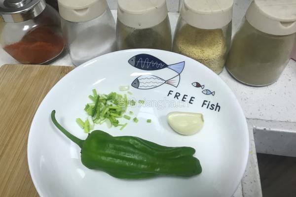 家常铁板豆腐的做法图解1