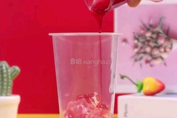 香茅莓莓水果茶的做法图解5