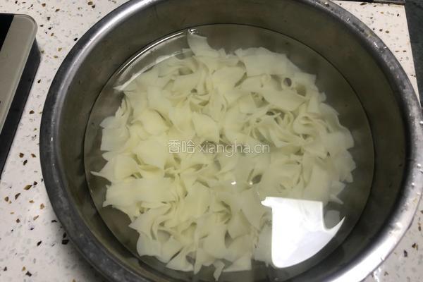 番茄鸡蛋炒面的做法图解6