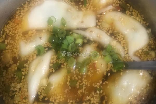 酸汤水饺