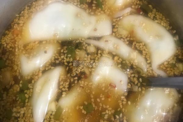 酸汤水饺的做法图解7
