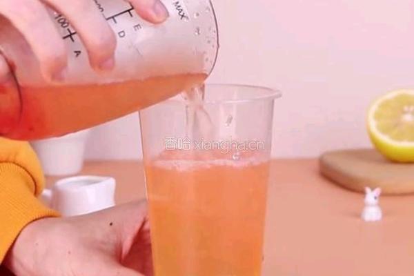 蜜桃柠檬绿茶的做法图解7