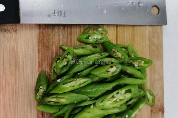 农家小炒肉的做法图解2