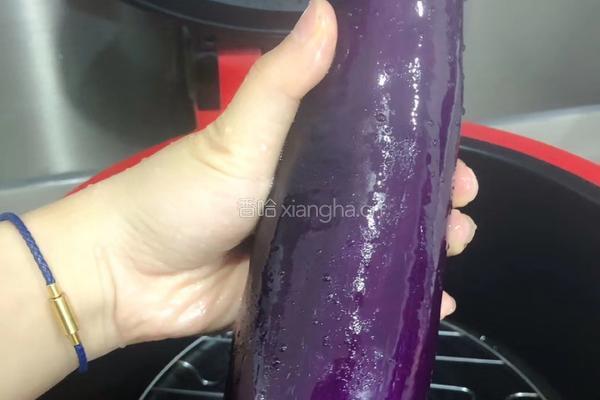 烤茄子（空气炸锅版）的做法图解1