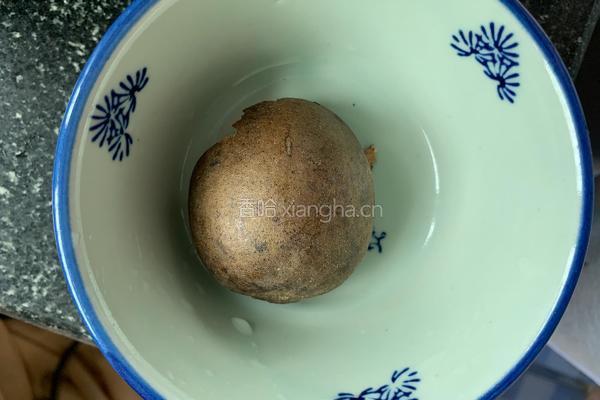 罗汉果凉茶的做法图解1