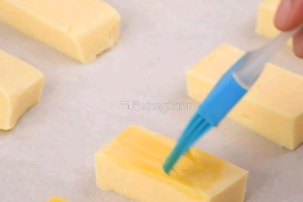 巨好吃的奶香烤牛奶1瓶牛奶就能搞定超简单的做法图解3