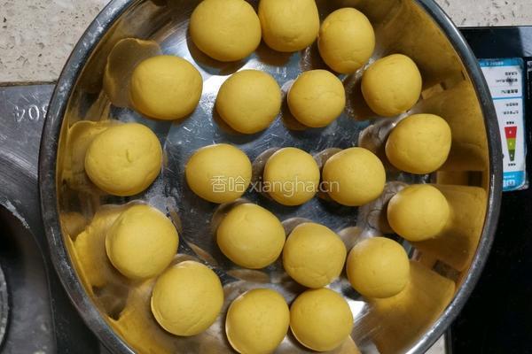 香煎南瓜饼的做法图解4