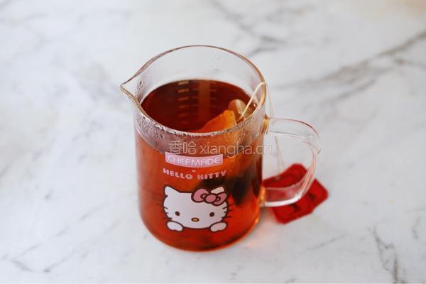 茶冻撞珍珠奶茶的做法图解2