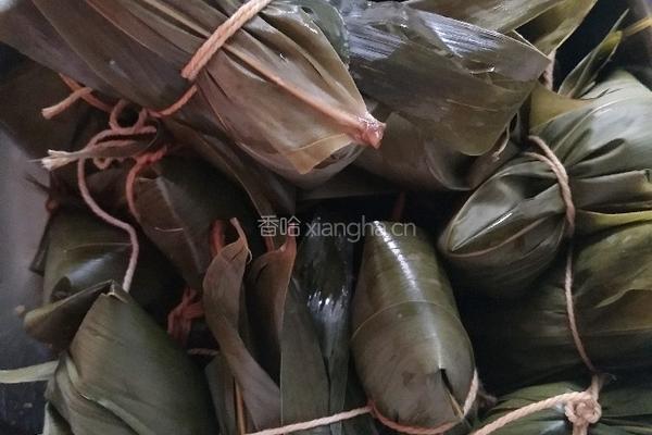 蜜汁鲜肉粽的做法图解5