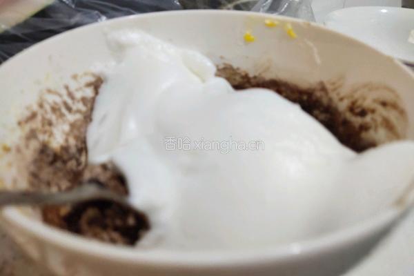 巧克力戚风蛋糕的做法图解10