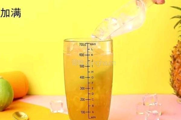 金菠萝爆柠茶的做法图解7