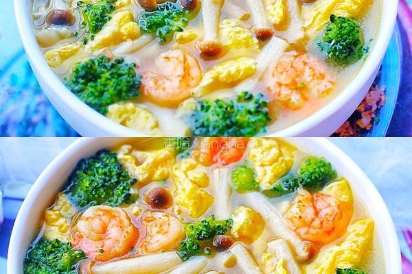西兰花虾仁菌菇汤的做法图解4