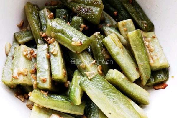 苦瓜黄豆排骨煲的做法图解4