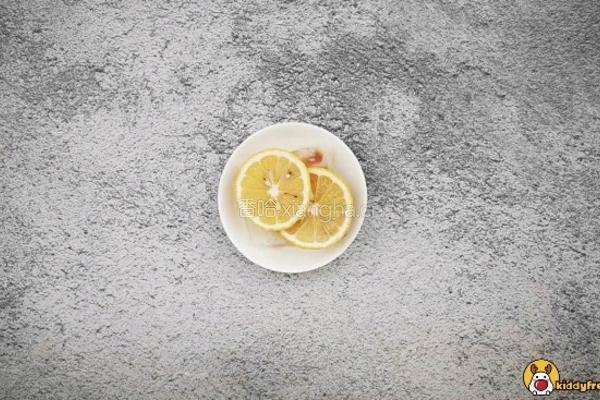 鳕鱼紫菜炒蛋的做法图解2