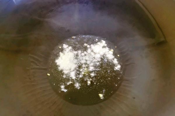 番茄酱炒土豆丝的做法图解2