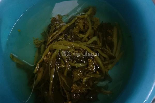 咸菜台焖肉圆的做法图解1