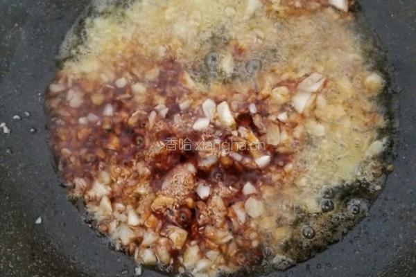 蒜蓉粉丝蒸鲍鱼的做法图解5