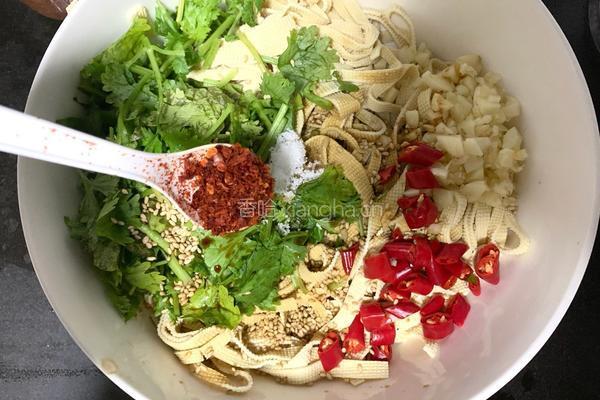 凉拌豆腐皮的做法图解8