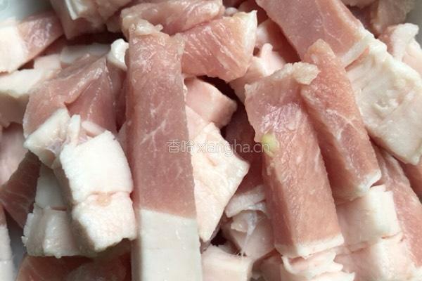 土豆五花肉炖白芸豆的做法图解1