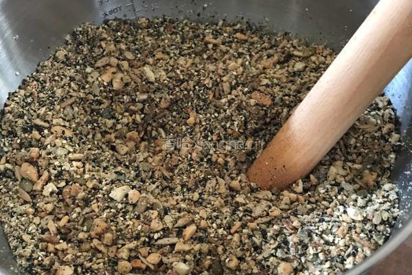 伍仁月饼馅料的做法图解3