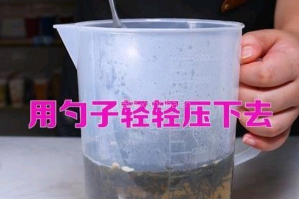 茶饮备料5 五窨茉莉绿茶的做法图解3