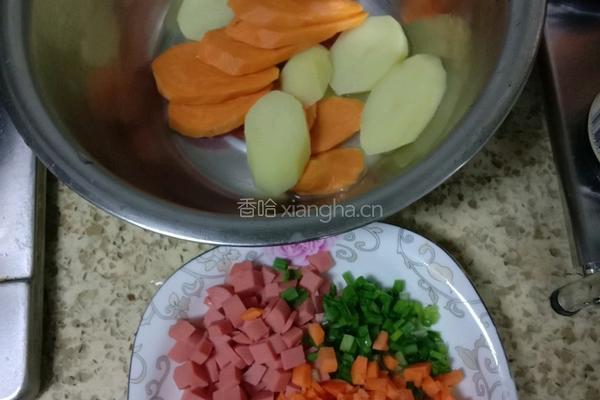 土豆山芋饼的做法图解1