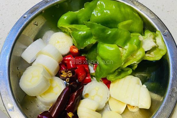 干锅茶树菇的做法图解3