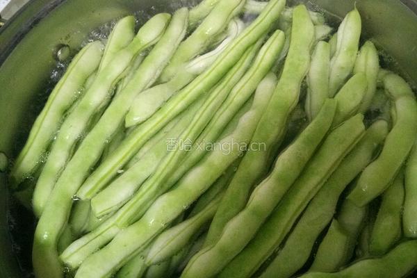 芸豆肉馅包子的做法图解1