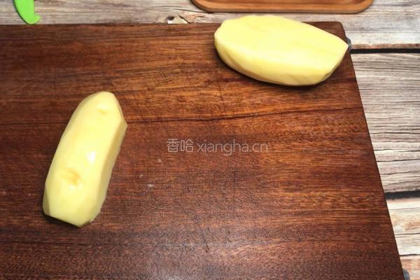 孜然火腿肠土豆串的做法图解2