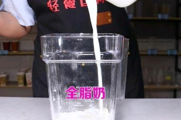  轻芝士奶盖3步打发好喝更好做的做法图解3