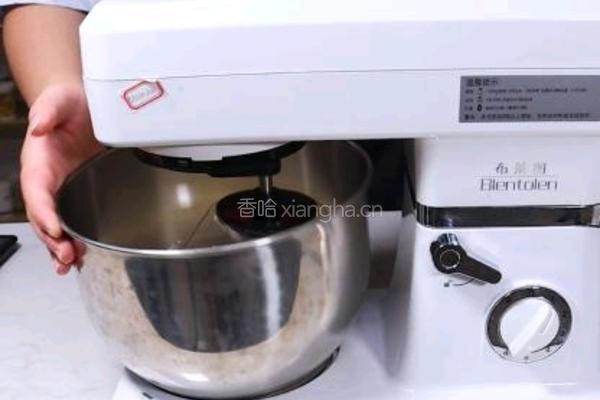  轻芝士奶盖3步打发好喝更好做的做法图解8