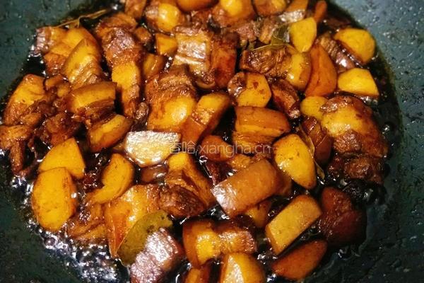 红烧肉土豆的做法图解3