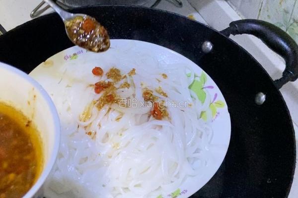蒜蓉蒸河粉的做法图解4