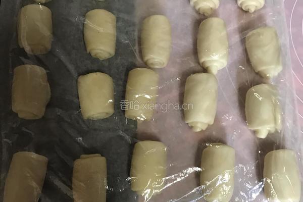 酥皮伍仁月饼的做法图解16