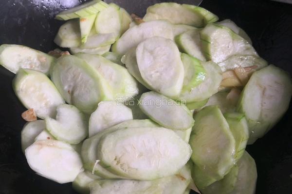 丝瓜豆腐汤的做法图解7