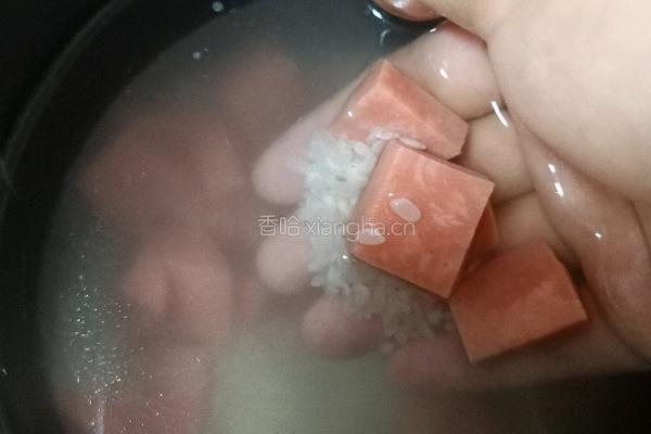 QQ火腿肠粥的做法图解6