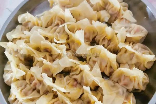香菇胡萝卜肉馅蒸云吞的做法图解7